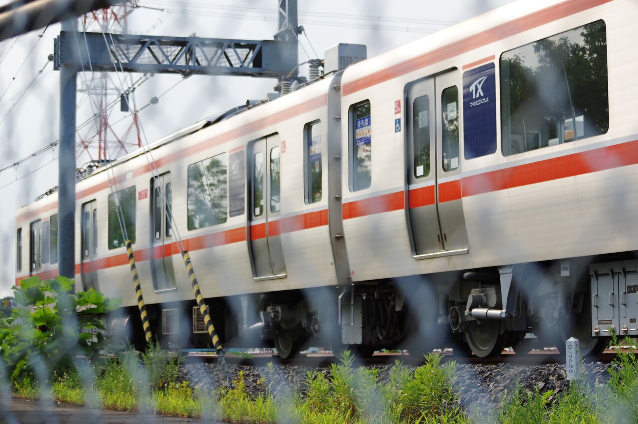 Tx初の廃車車両 Tx 00系71f れいるのおと
