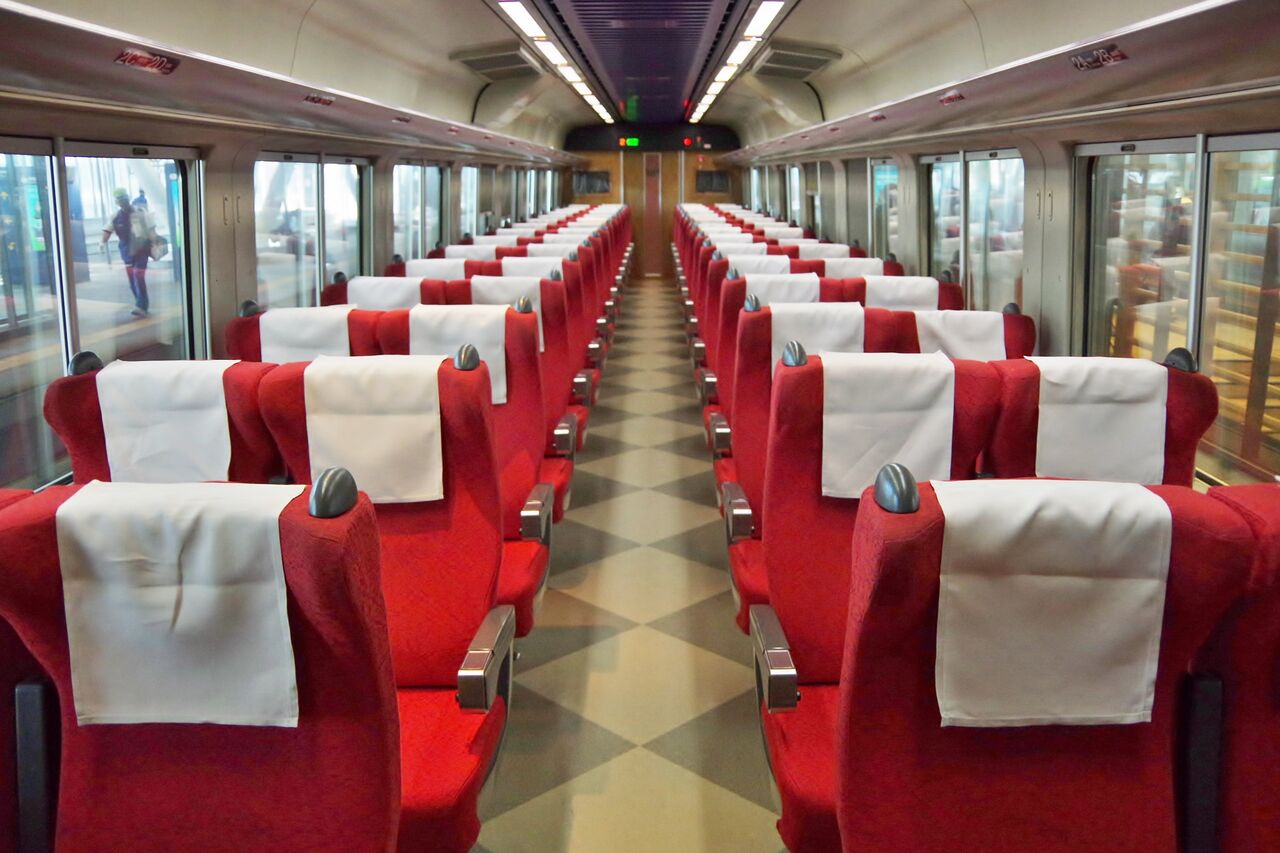 キハ261系 特急宗谷・サロベツ 普通車の車窓と乗り心地 - れいるのおと