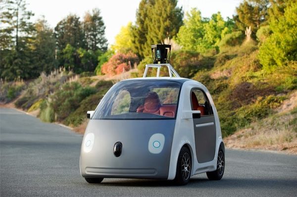 【動画】グーグル、運転席のない自動運転車を開発
