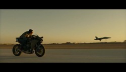 Top-Gun-Maverick_02