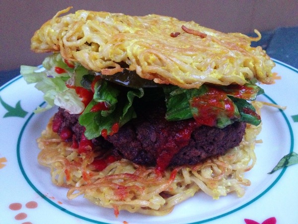 ramen burger