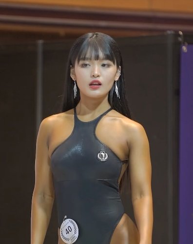 SUMIRE UESAKA BODY5