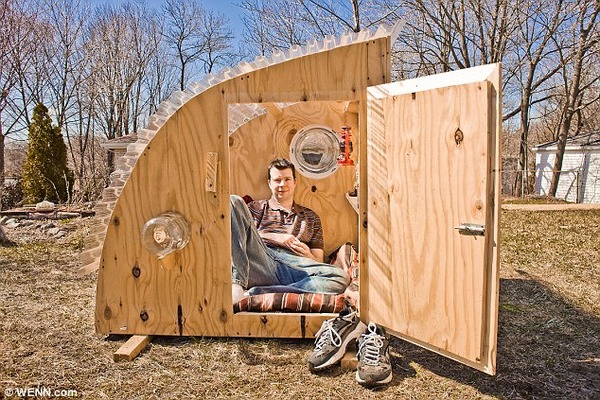 article-2125389-12780320000005DC-824_634x423