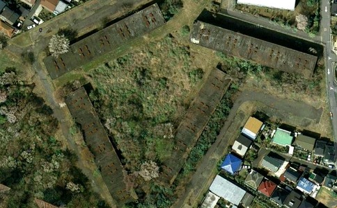 abandoned-fuchu-air-base14