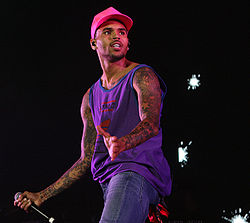 250px-Chris_Brown_5,_2012