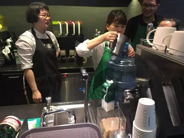 224440wh7wiuiyi1llmszm