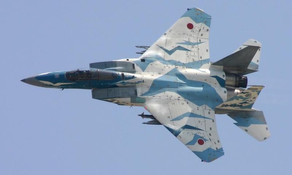 f15-japan-blue-eagle-f15-fighter-japan-jet-military-480x800