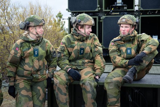 0003099549_001_20210507053601546