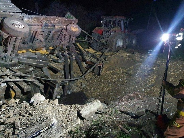 RU25
