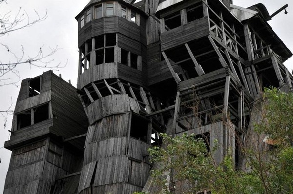 sutyagin-house-10[2]